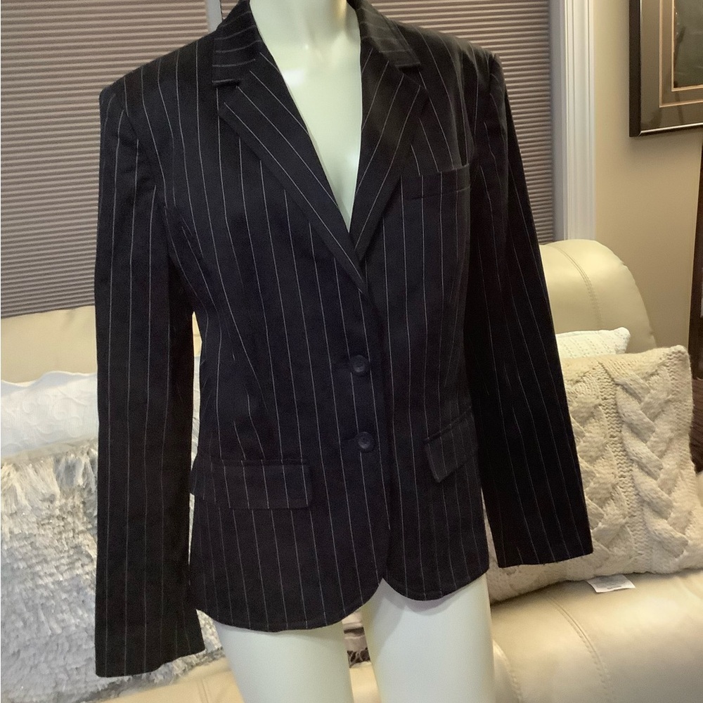 Worthingtongton Stretch Pin striped Blazer